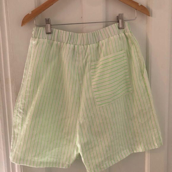 Odeyalo short - Picture 4 of 4